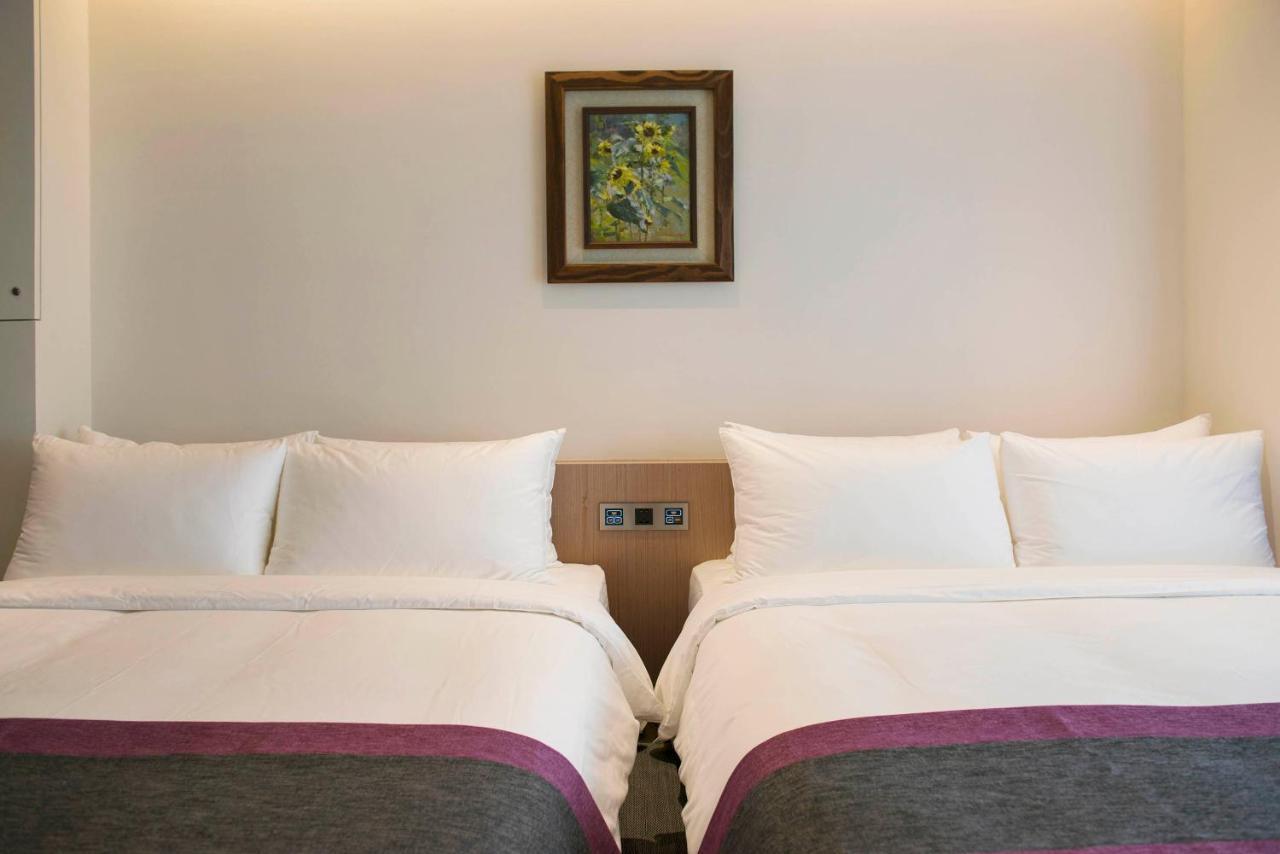 Royal Roi Hotel Тайчжун Экстерьер фото