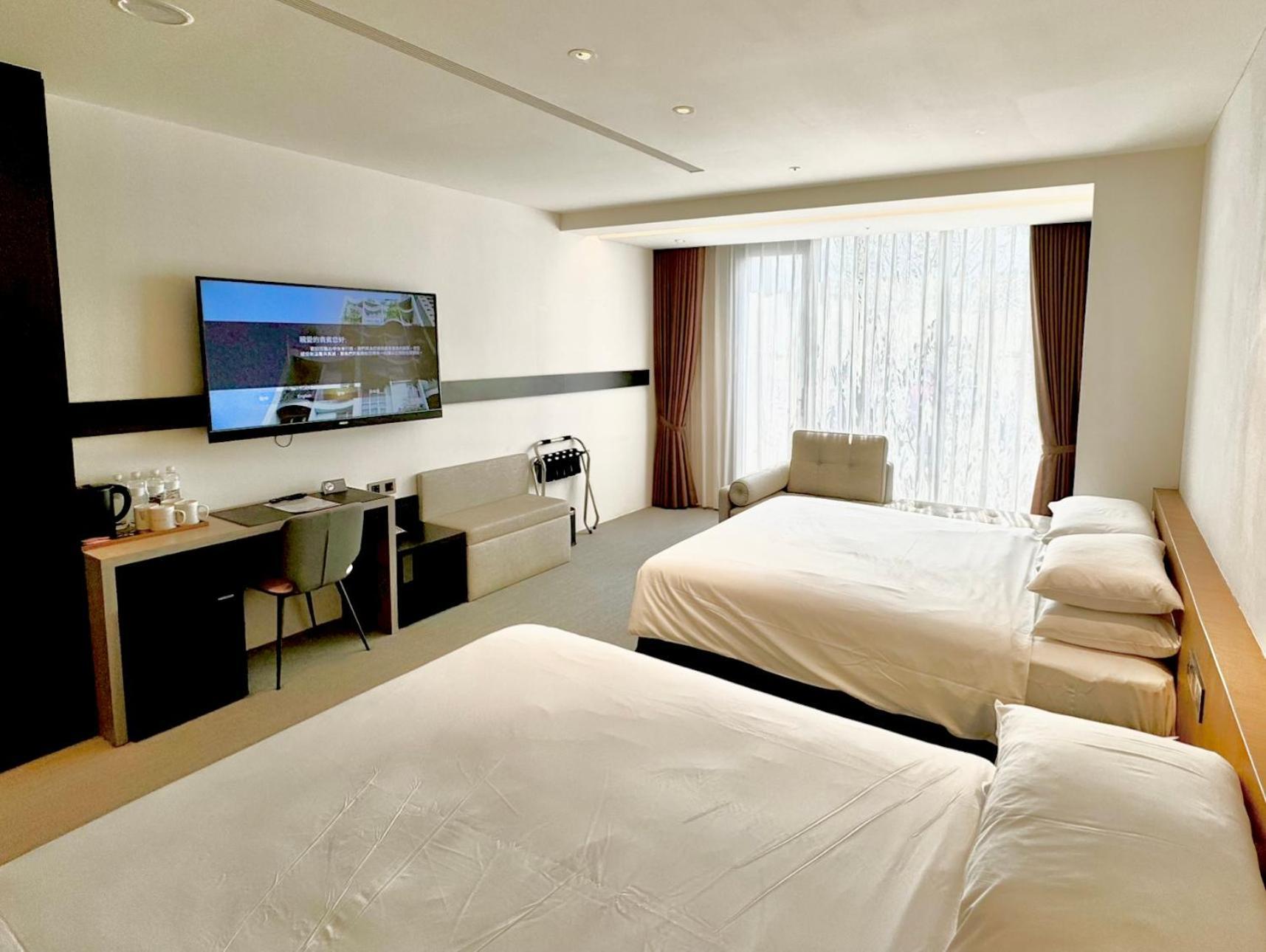 Royal Roi Hotel Тайчжун Экстерьер фото
